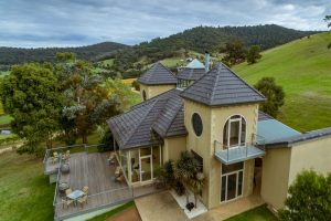 Sutherland Estate wine Yarra Valley winery Daniel's Hill cold-climate wine